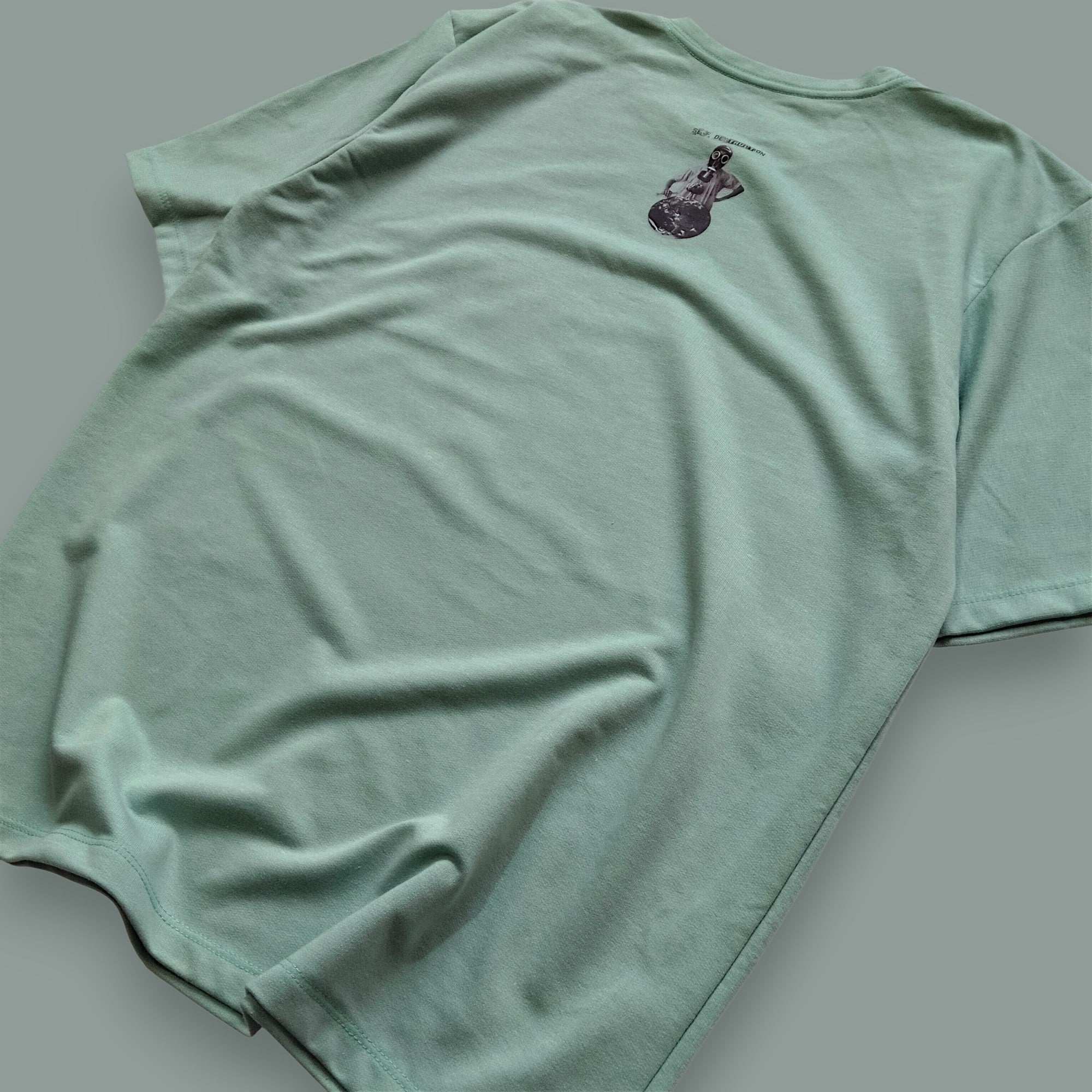 Camiseta Oversize Clásica Unisex- Self Destruction- Inkzurekto Merch