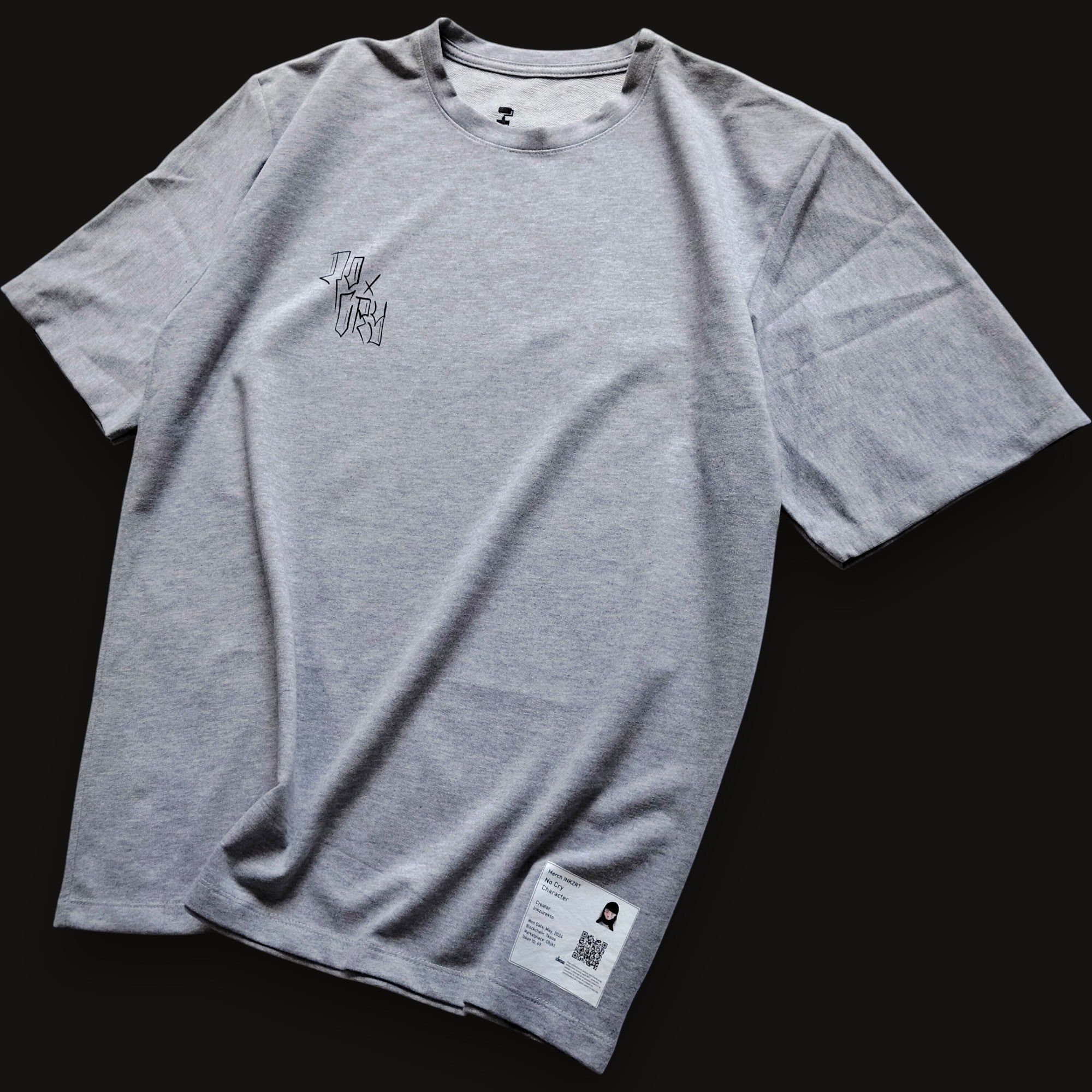 Camiseta Oversize Clásica Unisex- No Cry- Inkzurekto Merch