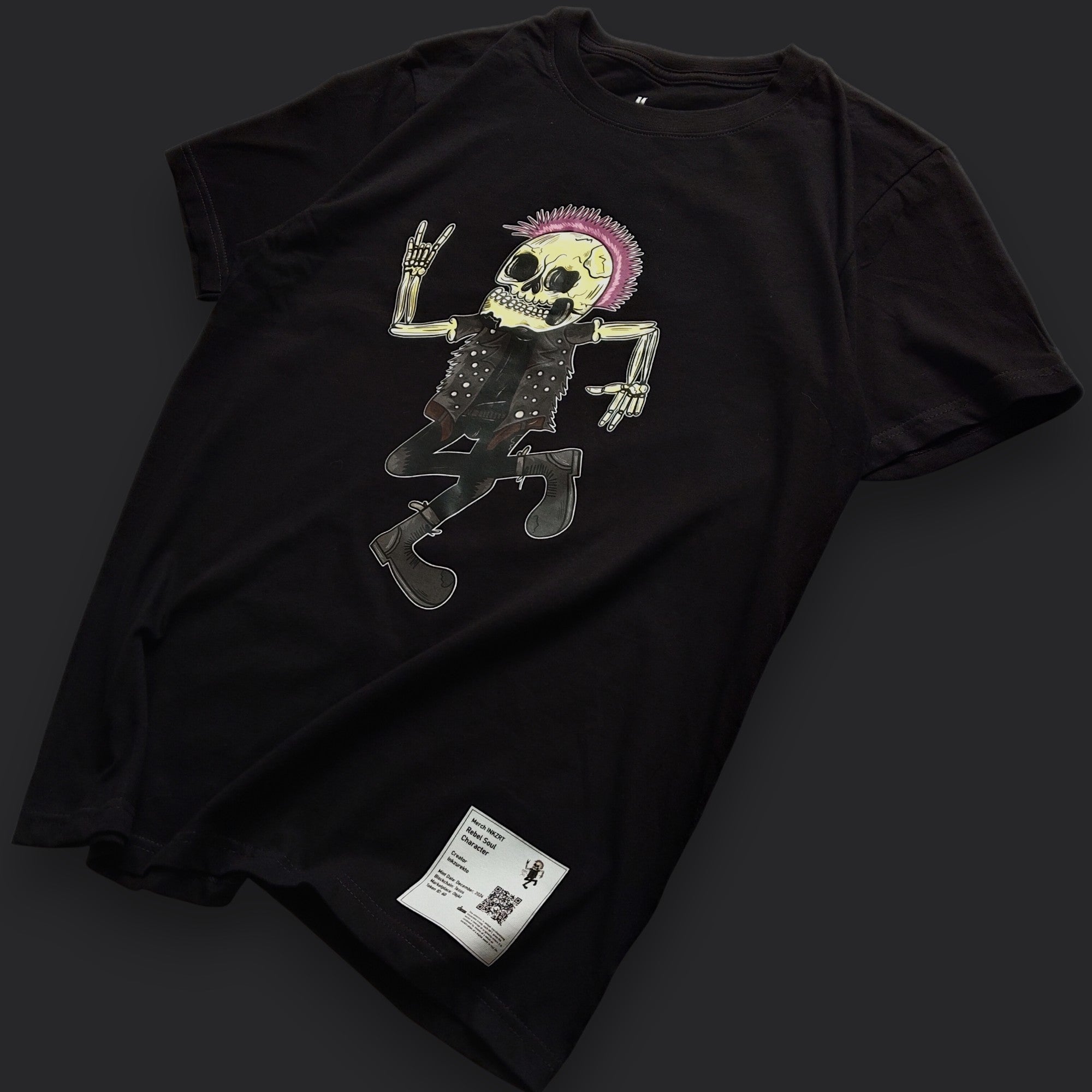 Camiseta Basic Rutz Unisex-Rebel Soul Punk- Inkzurekto Merch