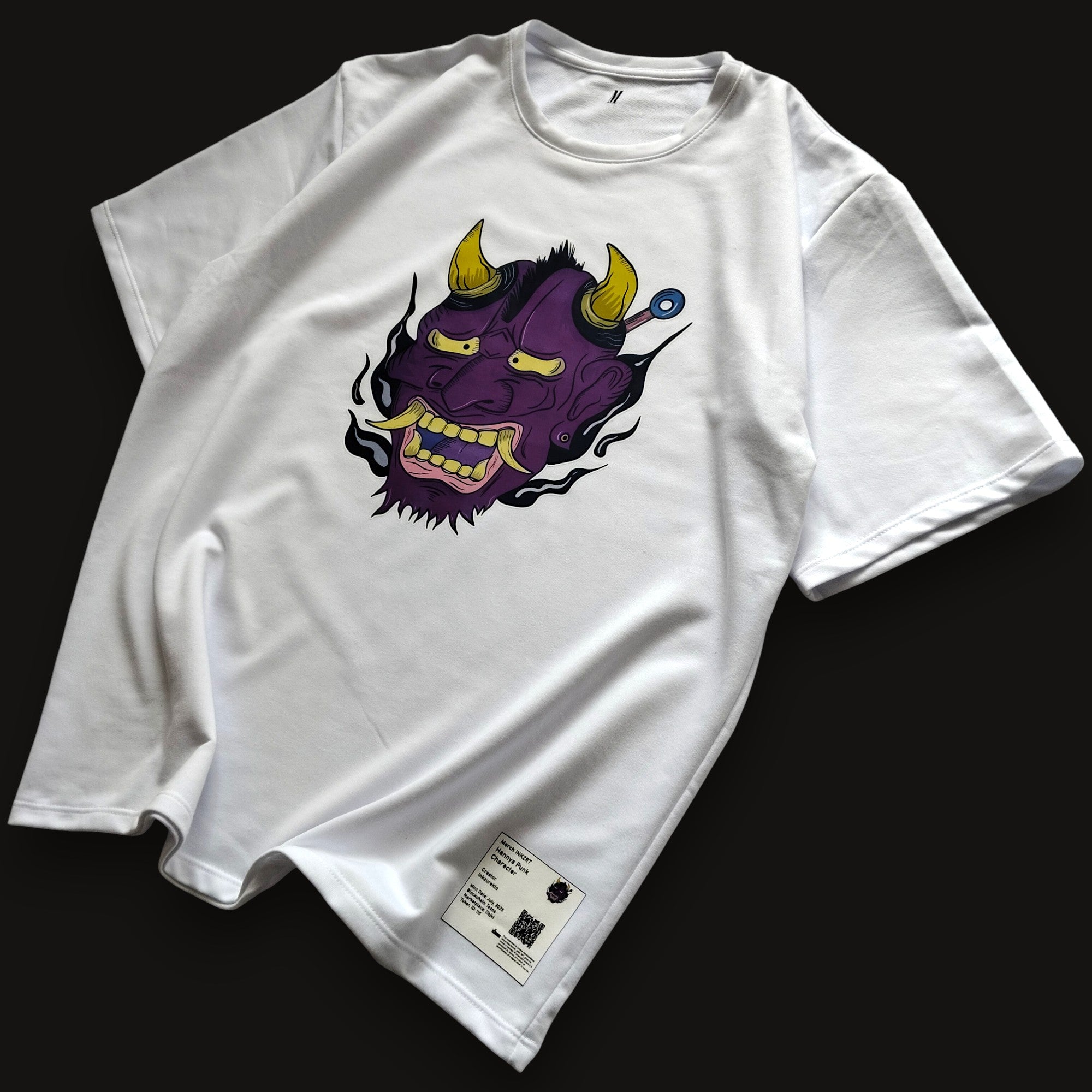 Camiseta Oversize Clásica Unisex- Hannya Punk Morada- Inkzurekto Merch